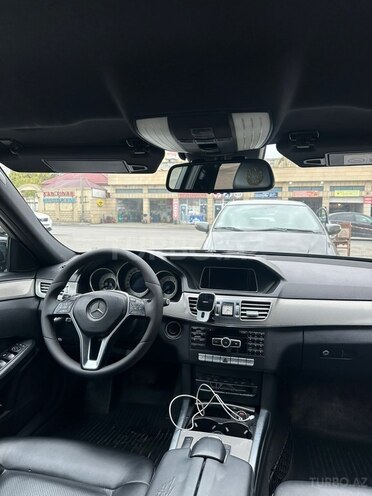 Mercedes E 220-8