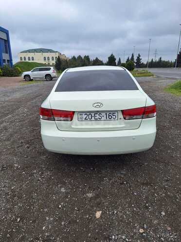 Hyundai Sonata-2