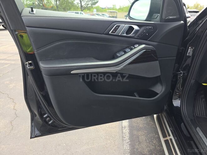 BMW X7-7