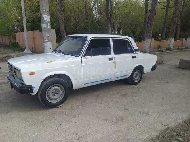 LADA (VAZ) 2107-3