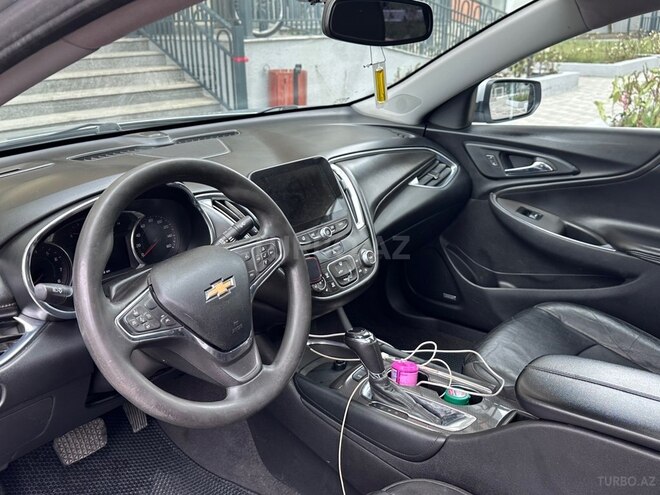 Chevrolet Malibu-2