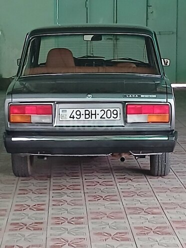 LADA (VAZ) 2107-4