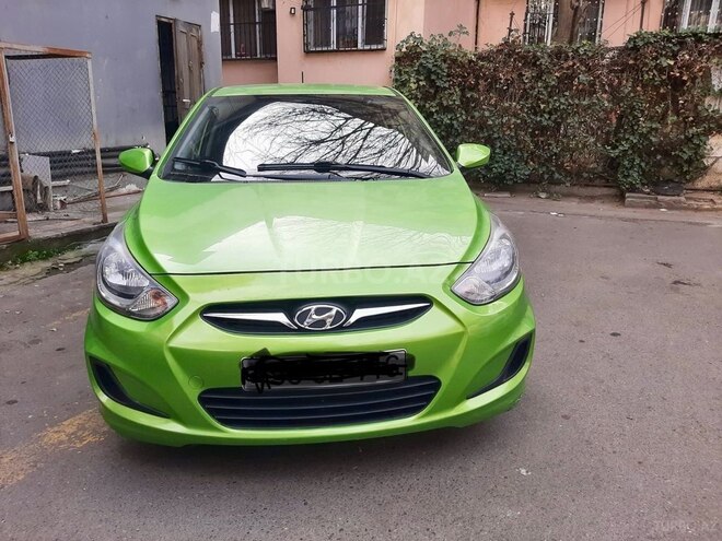Hyundai Accent-1