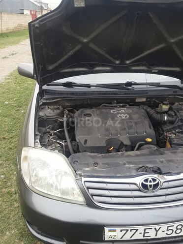 Toyota Corolla-10
