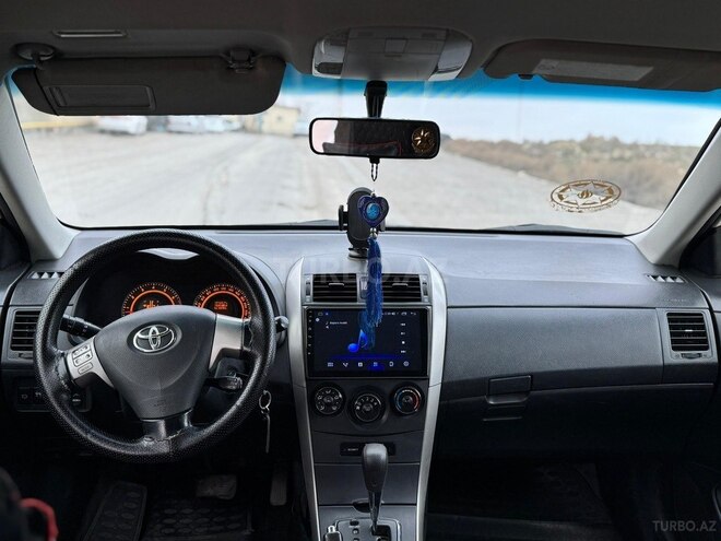 Toyota Corolla-7