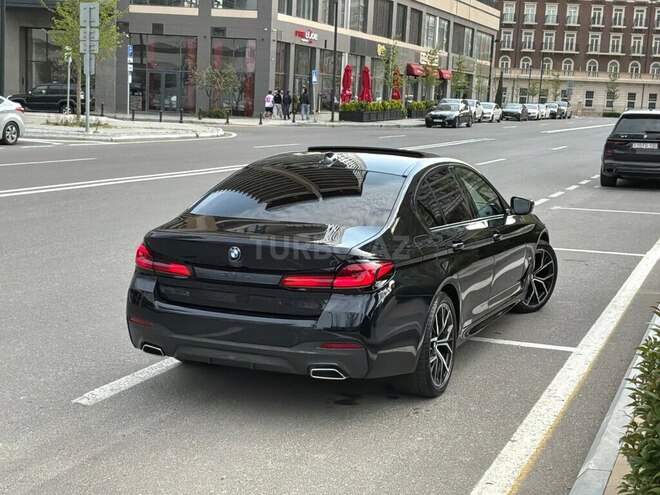 BMW 530e-4