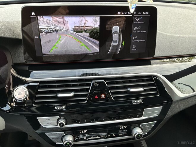 BMW 530e-14