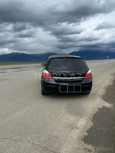 Opel Astra-2