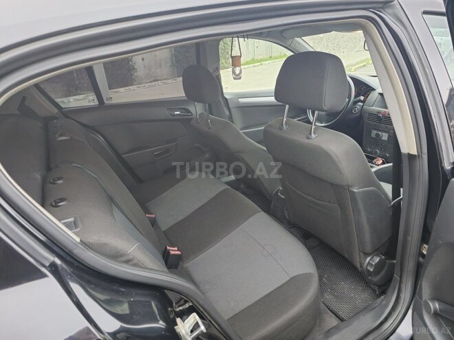 Opel Astra-4