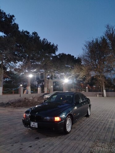 BMW 528-1