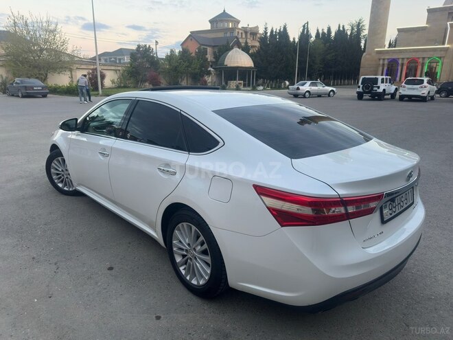 Toyota Avalon-3