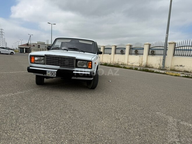 LADA (VAZ) 2107-8