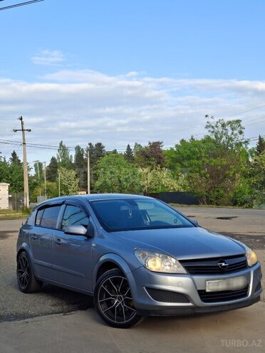 Opel Astra-2