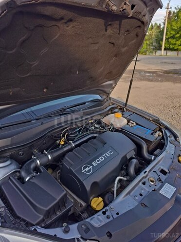 Opel Astra-7