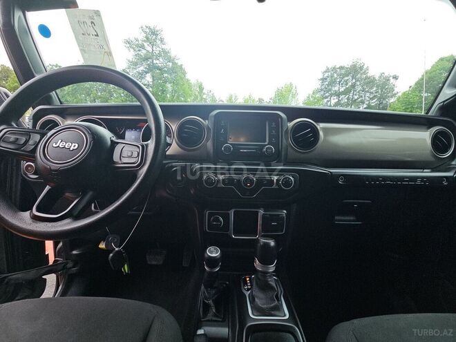 Jeep Wrangler-14