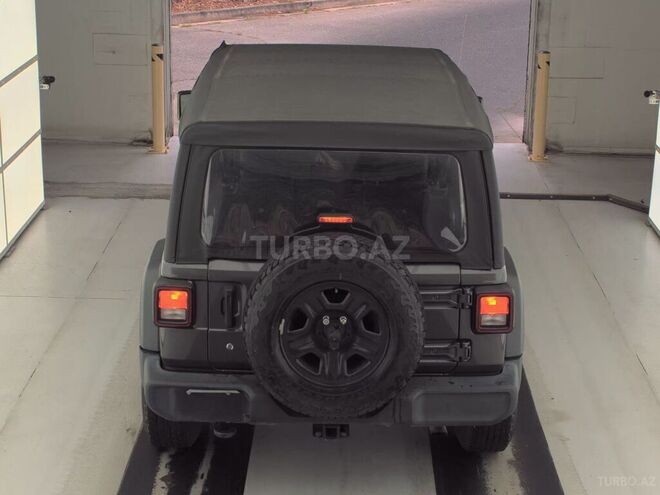 Jeep Wrangler-5