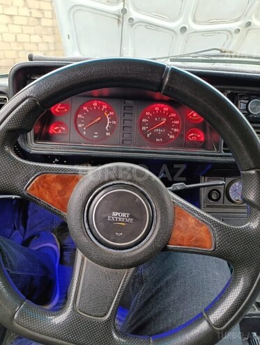 LADA (VAZ) 2107-2