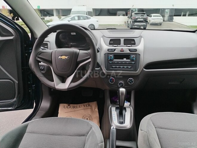Chevrolet Cobalt-6