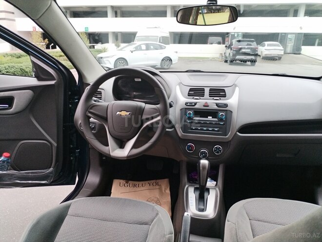 Chevrolet Cobalt-7