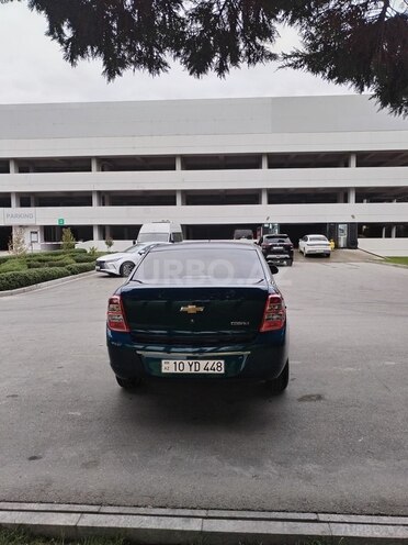 Chevrolet Cobalt-12