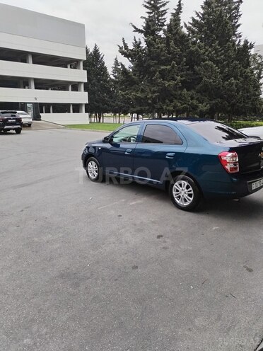 Chevrolet Cobalt-11