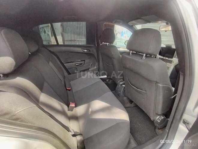 Opel Astra-9