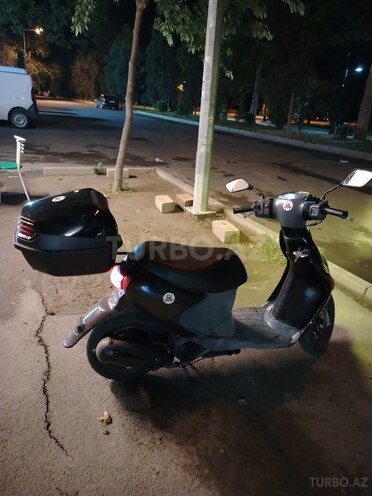 Suzuki Intruder-10