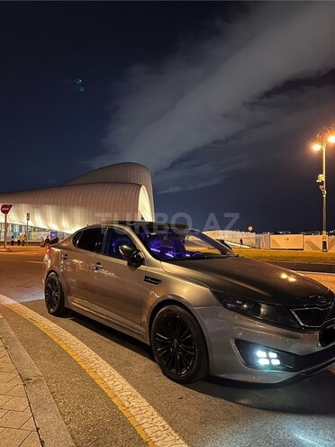 Kia Optima-10