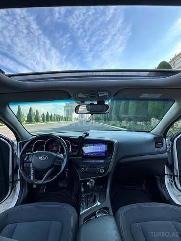 Kia Optima-3