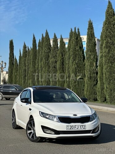 Kia Optima-1