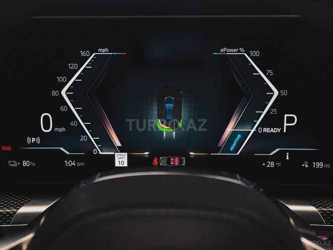 BMW i7 M70-20