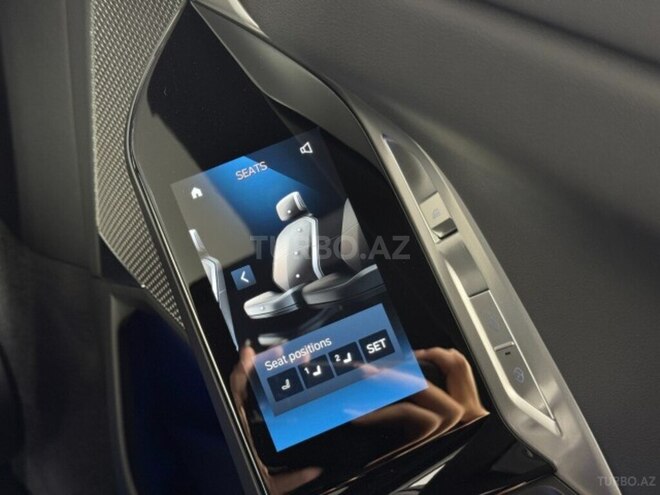 BMW i7-4
