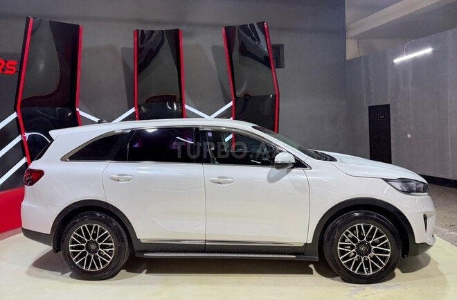Kia Sorento-7