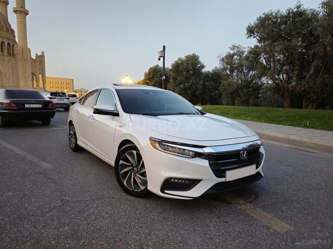 Honda Insight-5