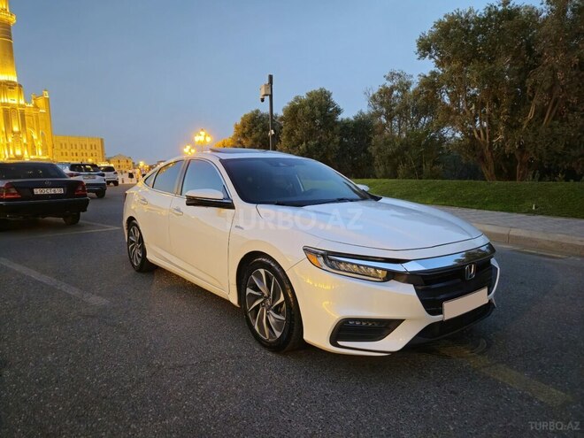 Honda Insight-1