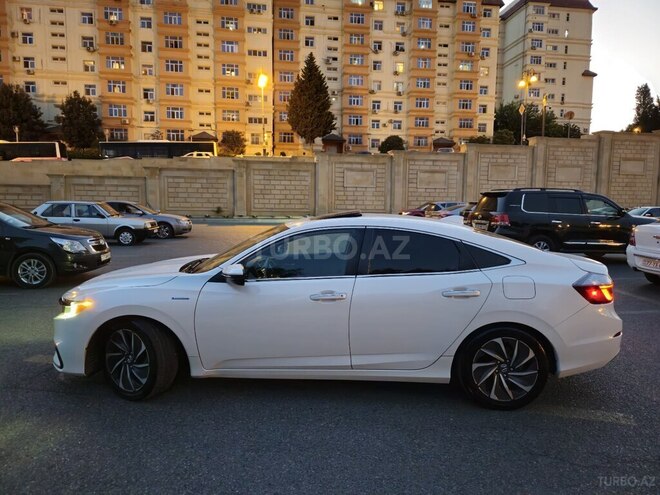 Honda Insight-4
