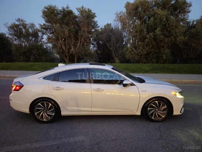 Honda Insight-6