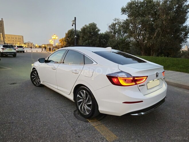 Honda Insight-9