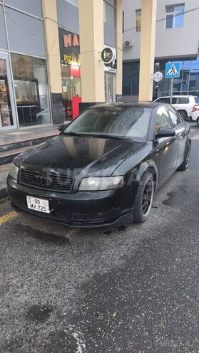 Audi A4-8