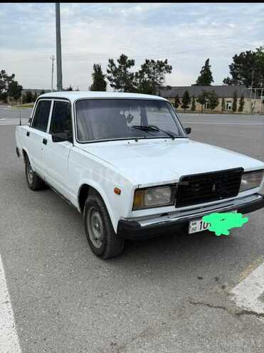 LADA (VAZ) 2107-2