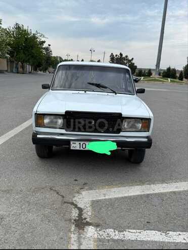 LADA (VAZ) 2107-1