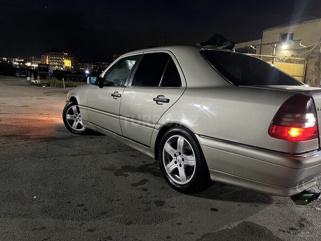 Mercedes C 230-5