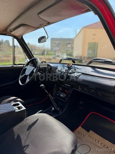 LADA (VAZ) 2106-5