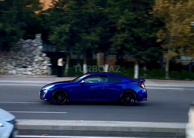 Hyundai Genesis Coupe-3
