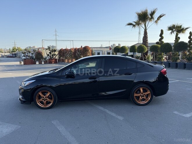 Chevrolet Cruze-8