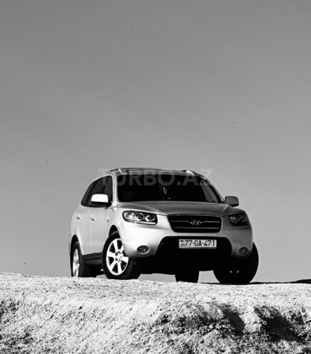Hyundai Santa Fe-2