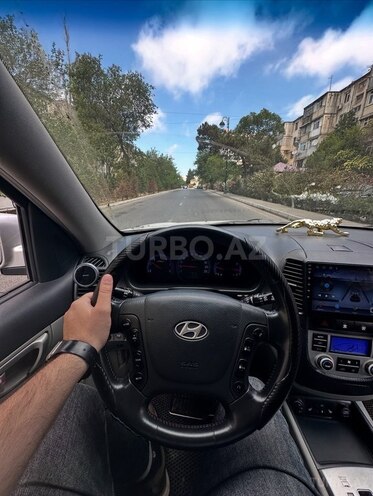Hyundai Santa Fe-3