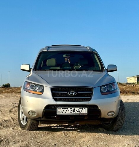 Hyundai Santa Fe-4