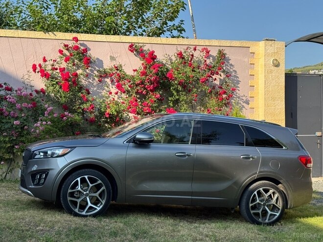 Kia Sorento-4