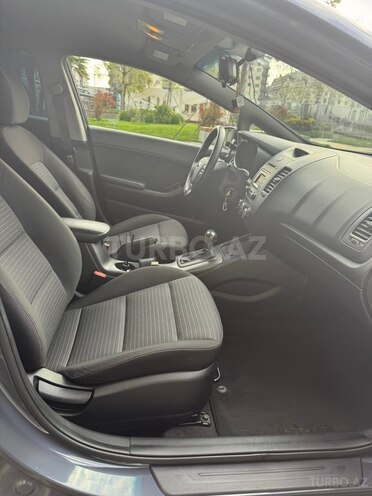 Kia Forte-12